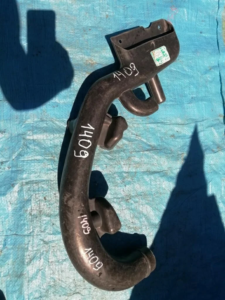 воздухозаборник NISSAN QASHQAI NJ10 MR20DE