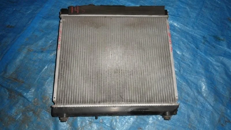 радиатор охлаждения двигателя SUZUKI ESCUDO TD11W H20A