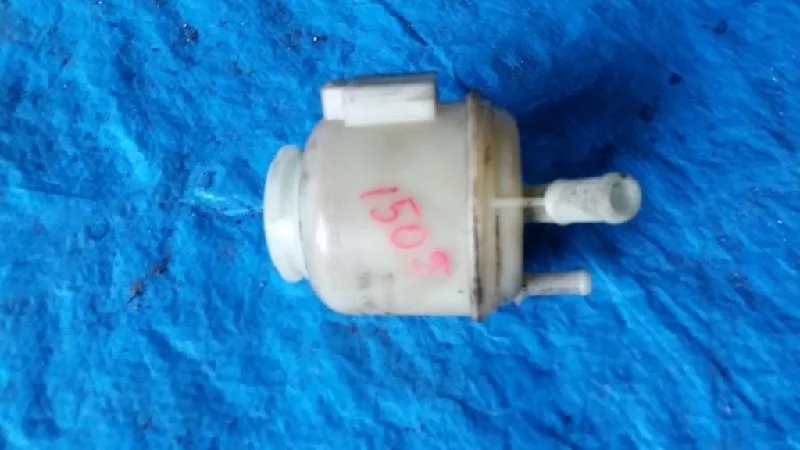 бачок гидроусилителя NISSAN SUNNY FNB15 QG15DE