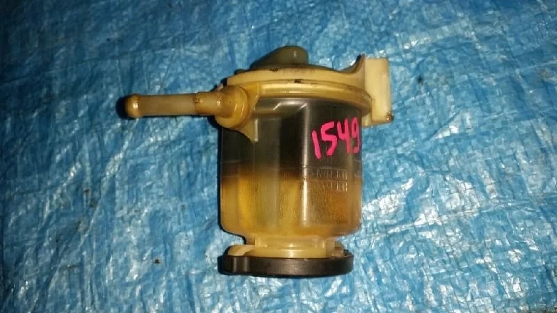 бачок гидроусилителя TOYOTA IPSUM ACM26W 2AZFE - 44360-44010