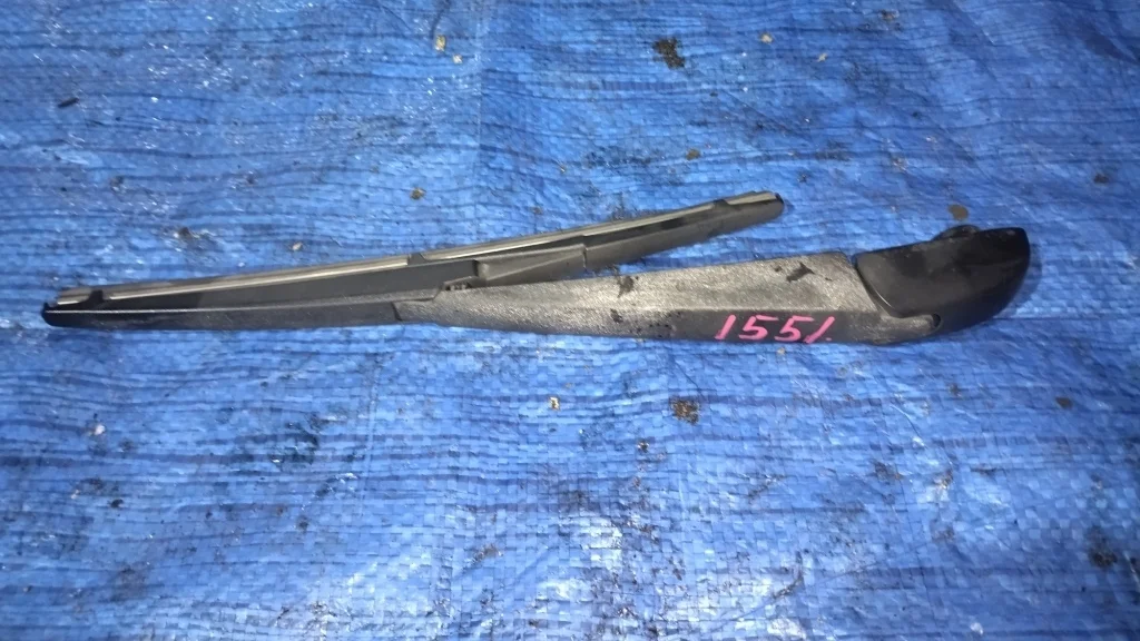 дворник 5-й двери TOYOTA RAV4 ACA36W -