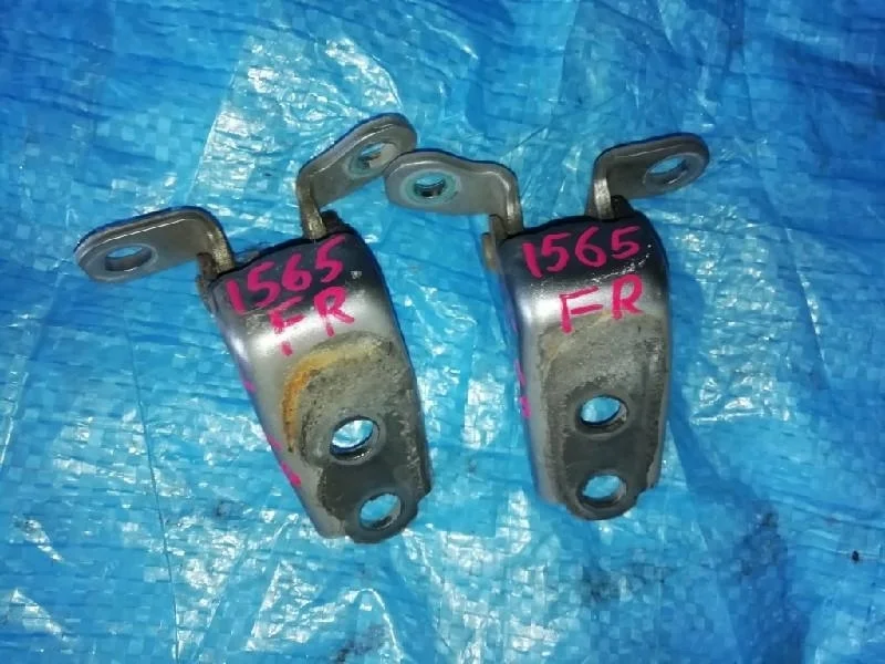 петли двери HONDA CRV RD7 K24A