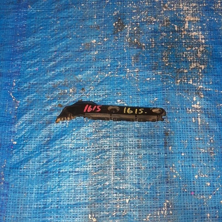 крепление бампера TOYOTA VITZ KSP90 -