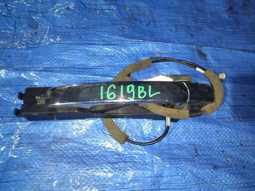 ручка двери NISSAN XTRAIL NT31 -