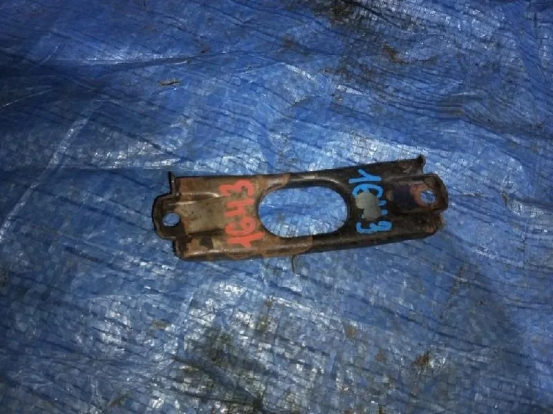 крепление аккумулятора HONDA TORNEO CF5 -