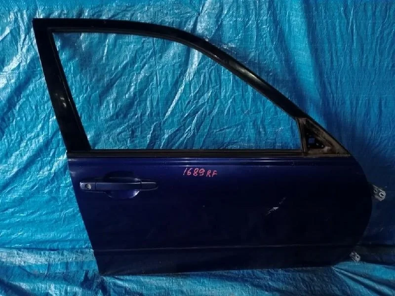 дверь TOYOTA ALTEZZA GXE10 -