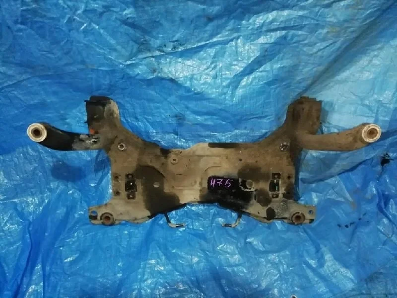 балка под двс FORD FOCUS CB4 SHDC, HWDA, HWDB, SHDA, SHDB