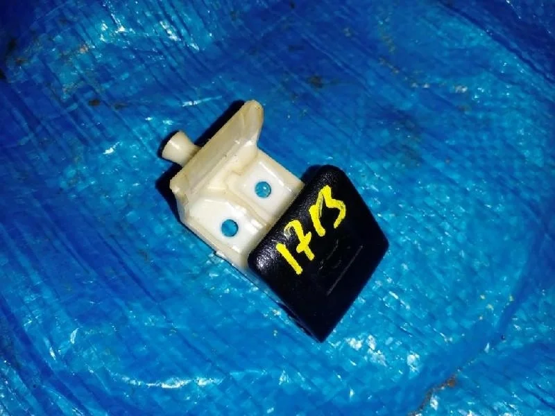 ручка открытия капота TOYOTA CORONA EXIV ST202 - - 53601-16020-22