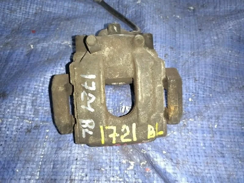 суппорт BMW X3 E83 N52B25 R 34216765883