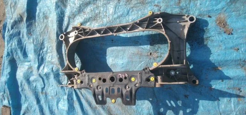 балка под двс TOYOTA MARK X GRX120 4GRFSE