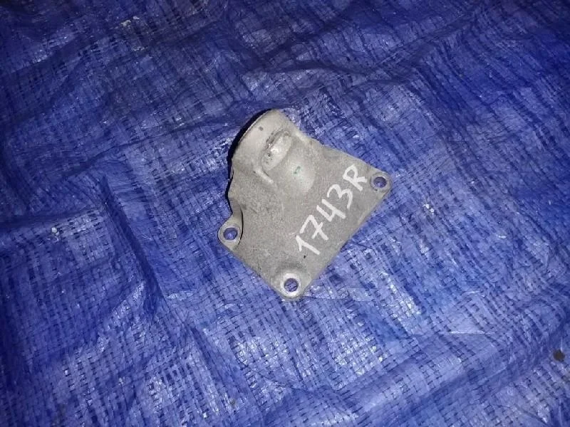 кронштейн опоры двигателя TOYOTA MARK X GRX120 4GRFSE