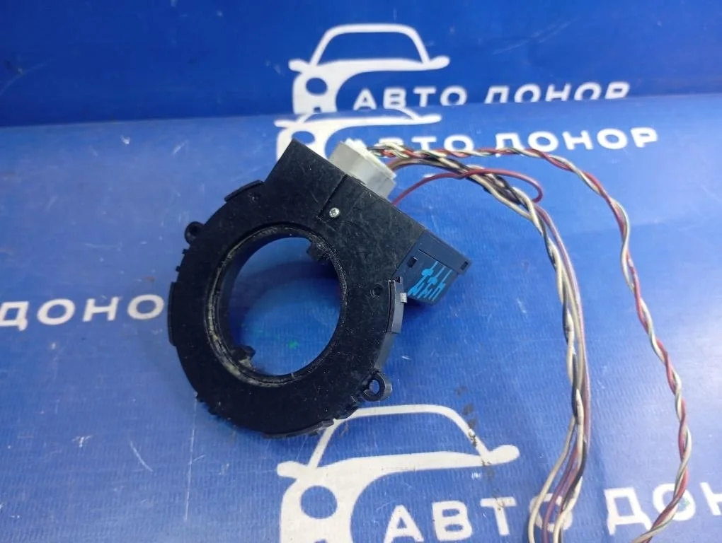 датчик положения руля TOYOTA NOAH ZRR75 -