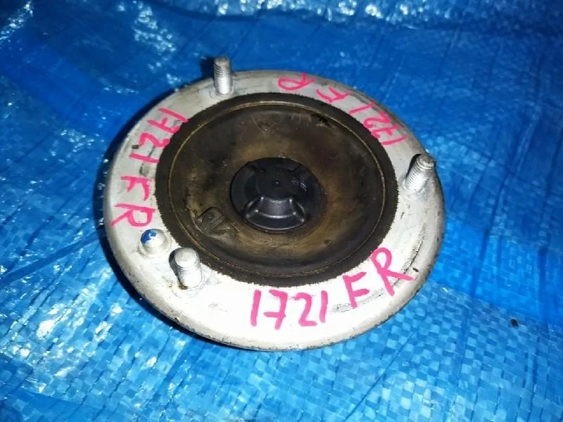 опора стойки BMW X3 E83 -