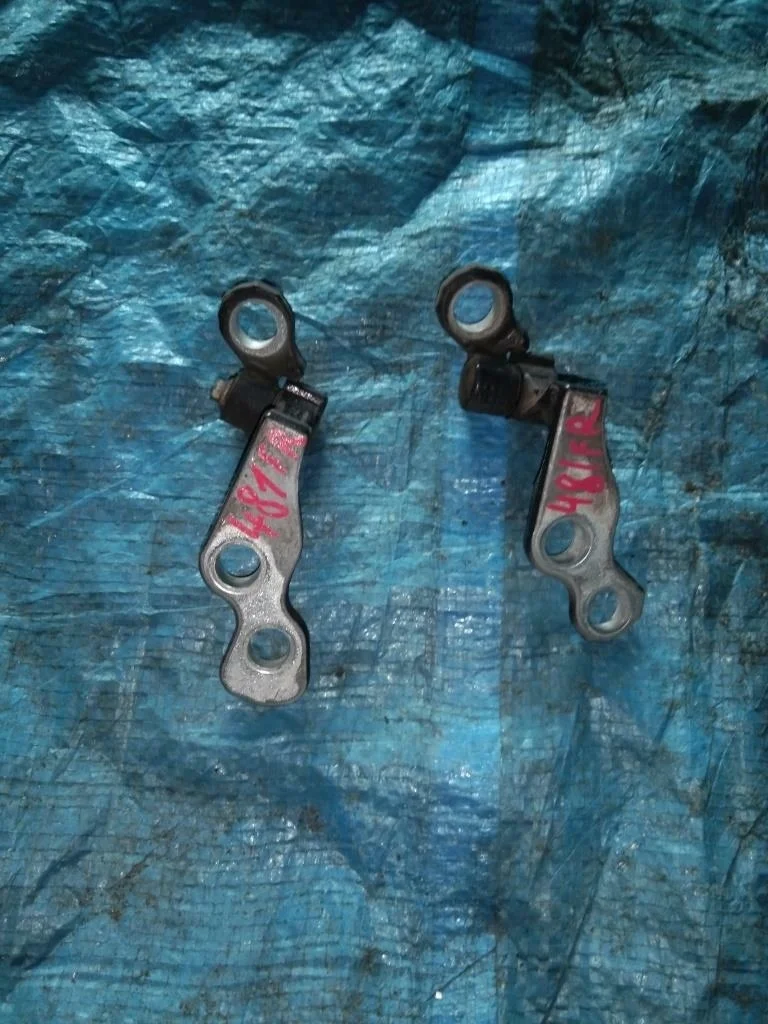 петли двери FORD FOCUS CB4 SHDA