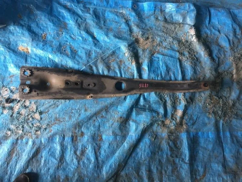 балка продольная MAZDA FAMILIA BJ5W -