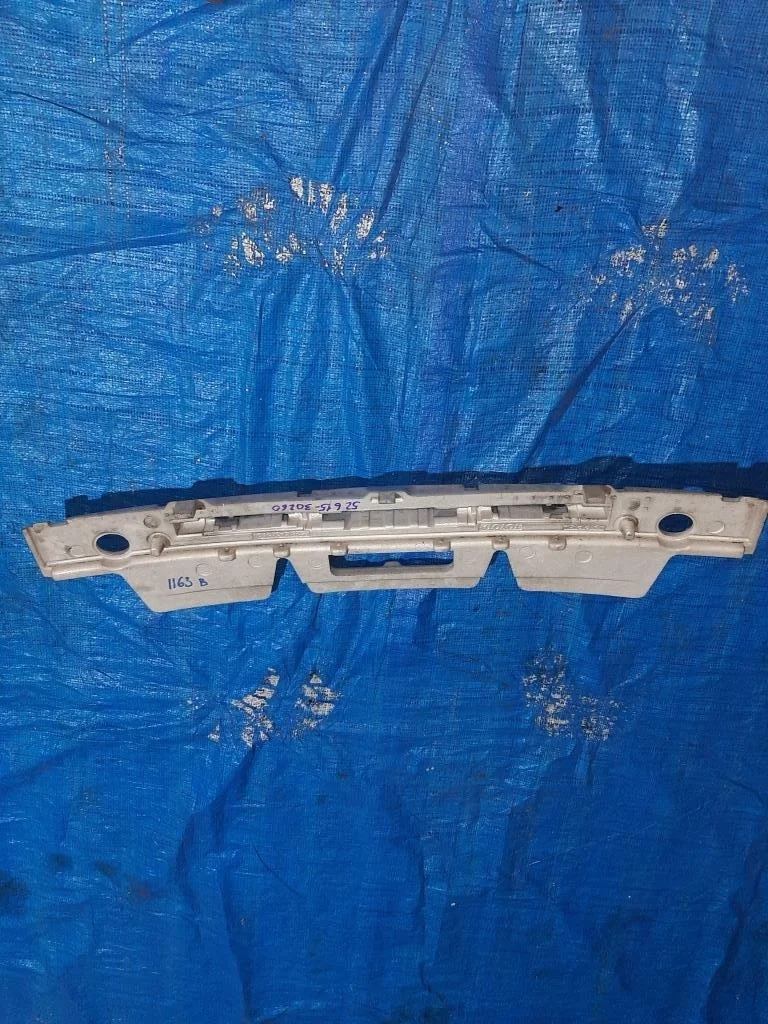 усилитель бампера LEXUS GS430 UZS190 -