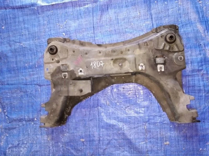 балка под двс RENAULT MEGANE KM F4R