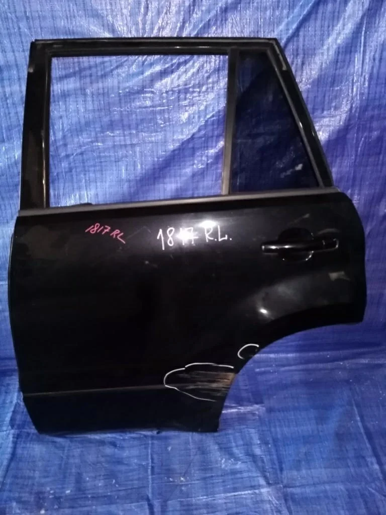 дверь SUZUKI ESCUDO TD94W -