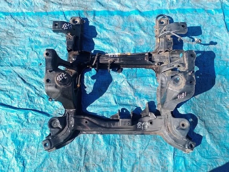 балка под двс SUZUKI ESCUDO TD94W H27A