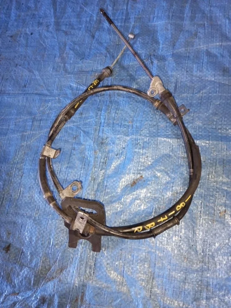 тросик ручного тормоза SUZUKI ESCUDO TD94W H27A