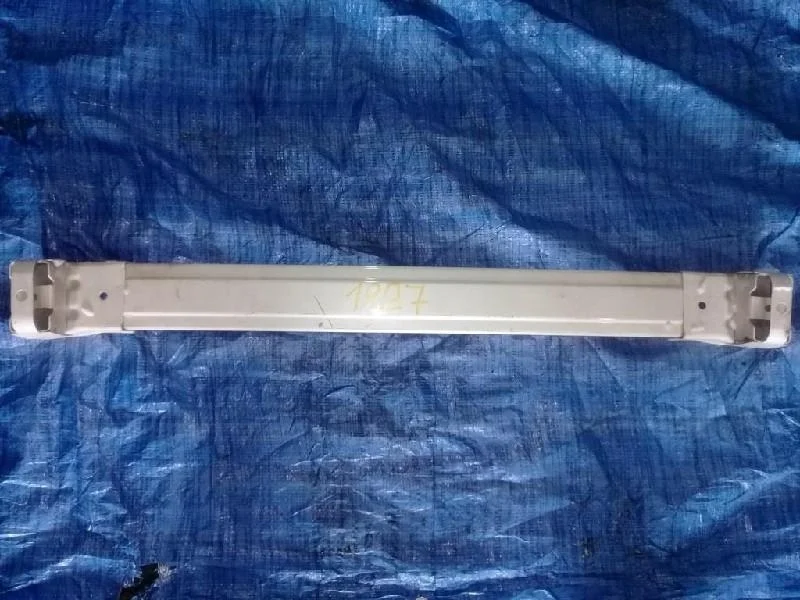 усилитель бампера HONDA CIVIC EU1 -