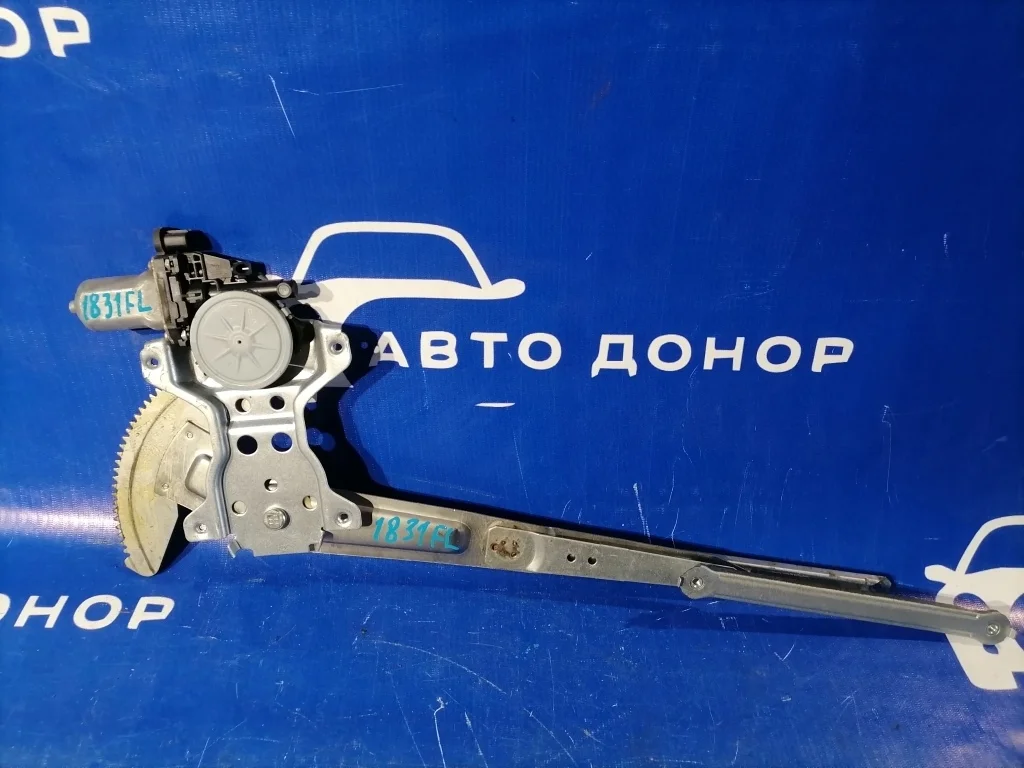 стеклоподъемник SUZUKI SPLASH XB32S - F 83402-79J10