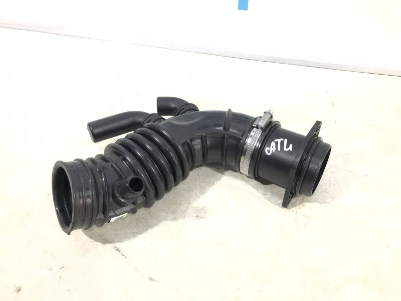 Патрубок воздушного фильтра Geely Atlas 2019 NL-3