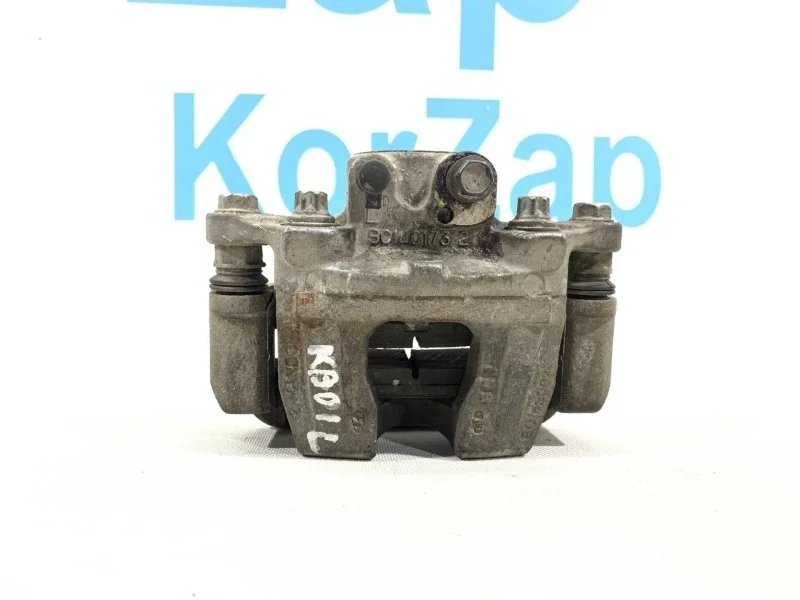 Суппорт Kia Quoris 2014 KH