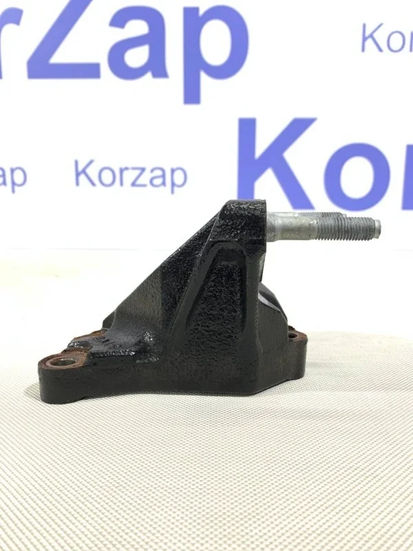 Кронштейн двигателя Kia Seltos 2021 SP2