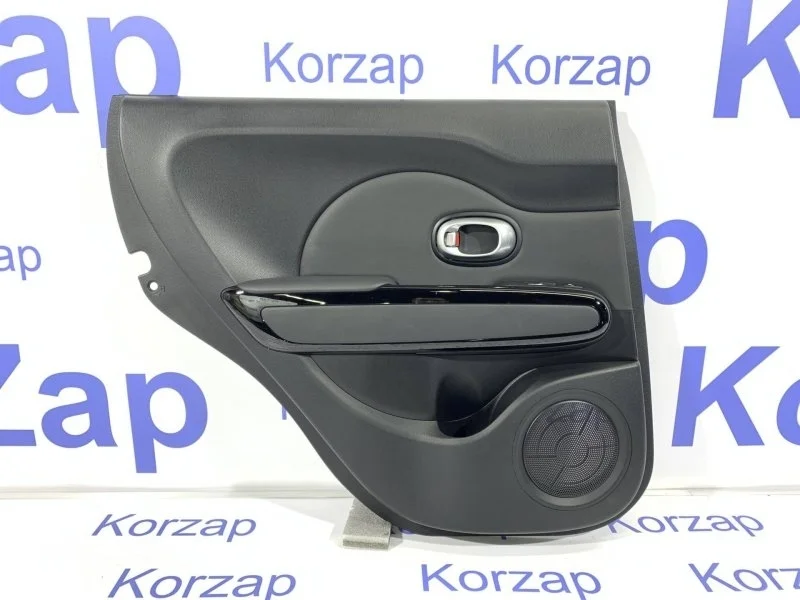 Обшивка двери Kia Soul 2 2017 PS