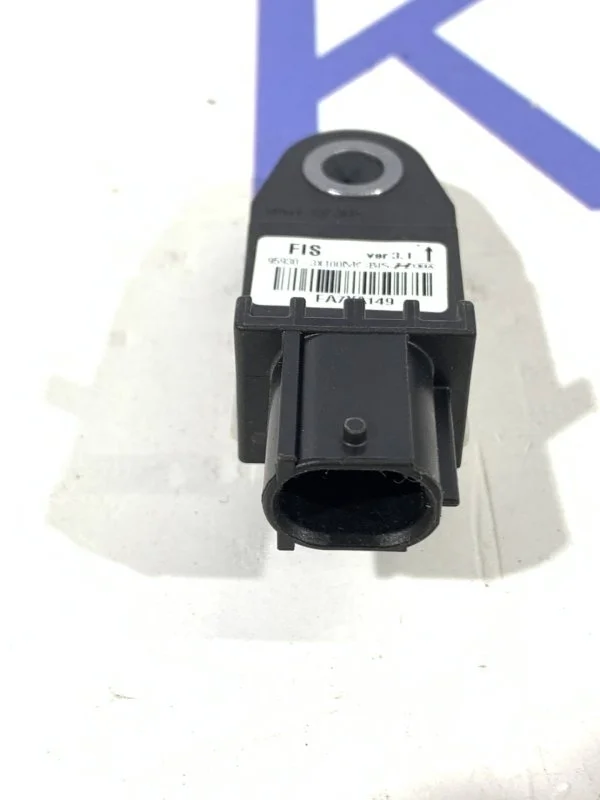 Датчик удара Kia Cerato 3 2015 YD