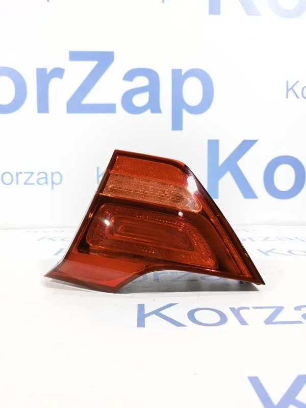 Фонарь крышки багажника Kia Quoris 2014 KH