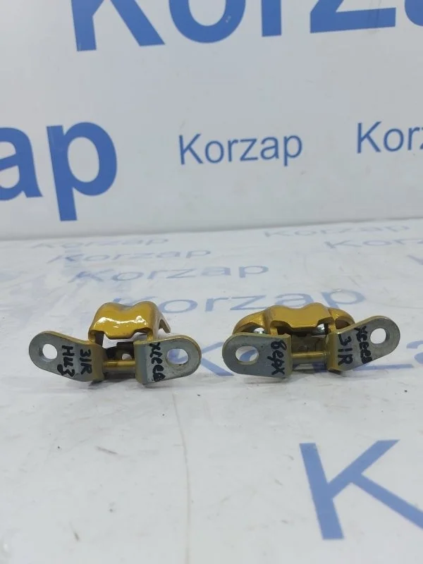 Петля двери Kia XCeed 2022 CD