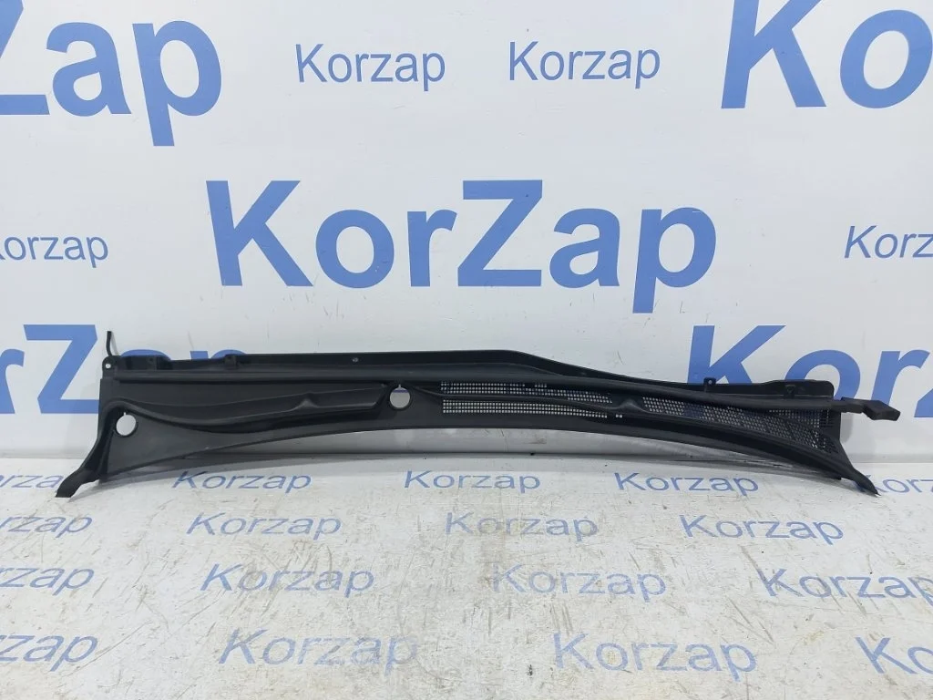 Жабо Kia Quoris 2014 KH