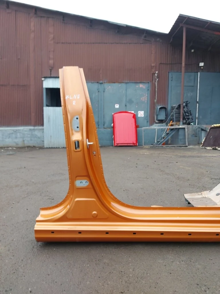 Стойка кузова средняя Kia Rio X-Line 2018 FB