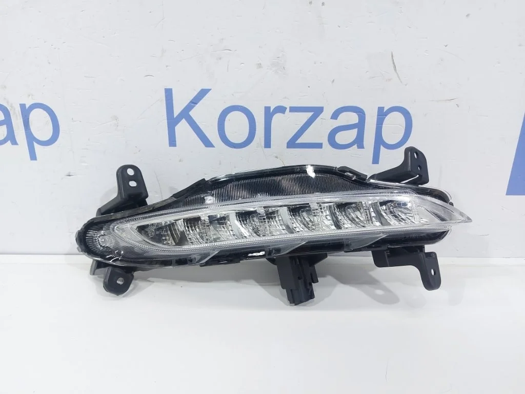 Дневной ходовой огонь Kia Rio X-Line 2018 FB