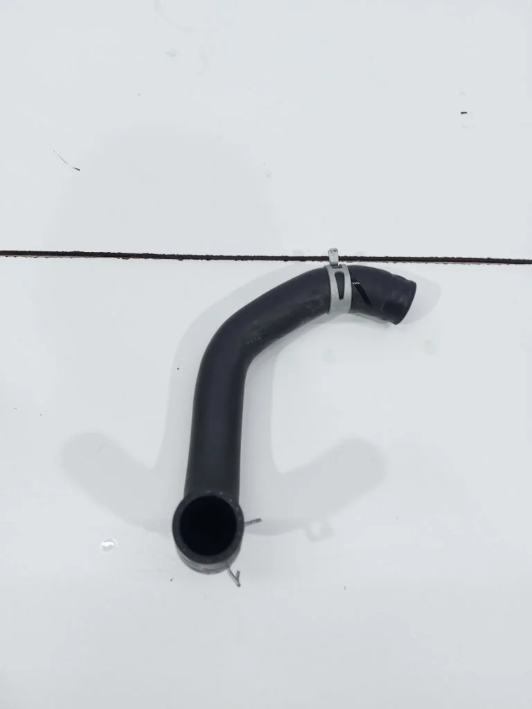 Патрубок радиатора Kia Rio X-Line 2018 FB