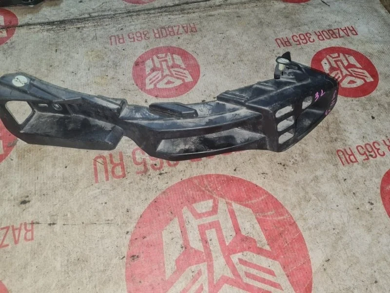 Кронштейн бампера Porsche Cayenne 2012 958