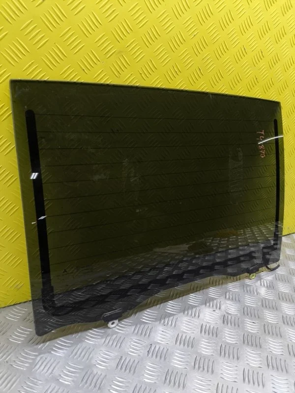 Стекло заднее Mitsubishi L200 (2006-2015) 2011 MN146095 ПИКАП 2.5 D 4D56
