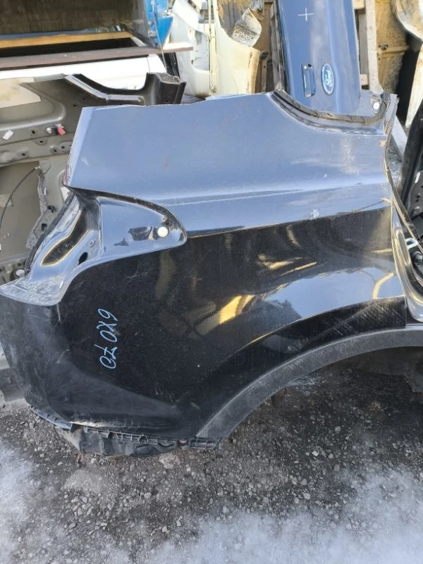 Крыло заднее правое Toyota Rav 4 (Ca40) (2012-2019) 2014 6160142100 2.0 D 1ADFTV