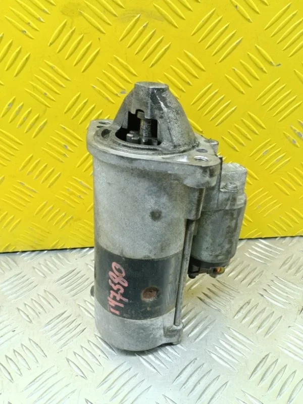 Стартер Mitsubishi L200 (2006-2015) 2012 1810A053 2.5 D 4D56