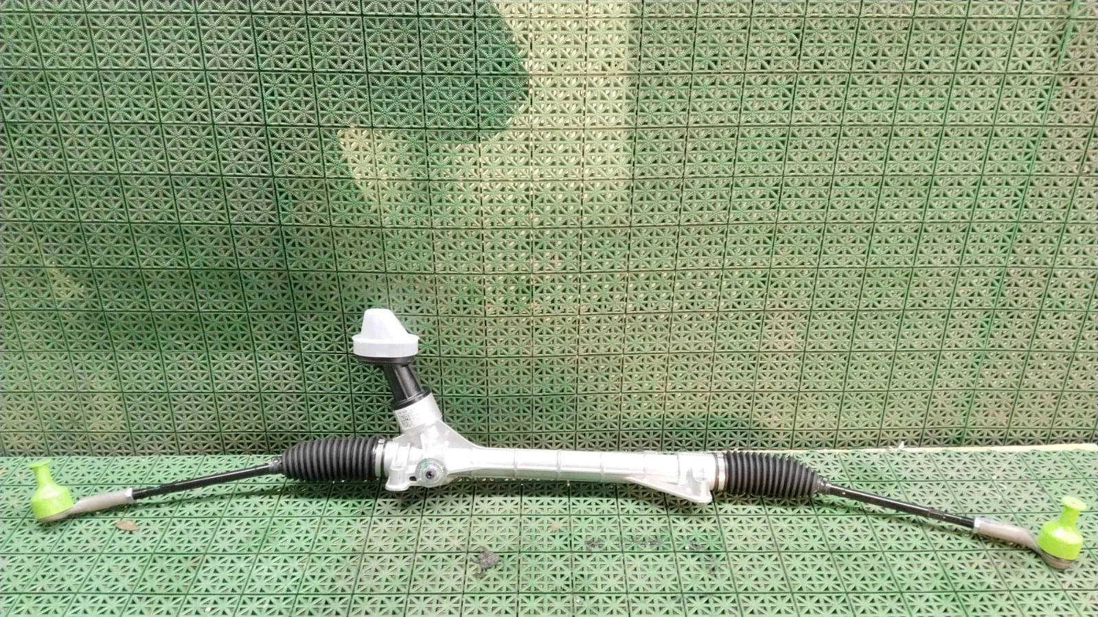 Рейка рулевая SKODA RAPID, VOLKSWAGEN POLO 2010- седан новая, оригинальная б/у RAPID(2013-;POLO(2010-