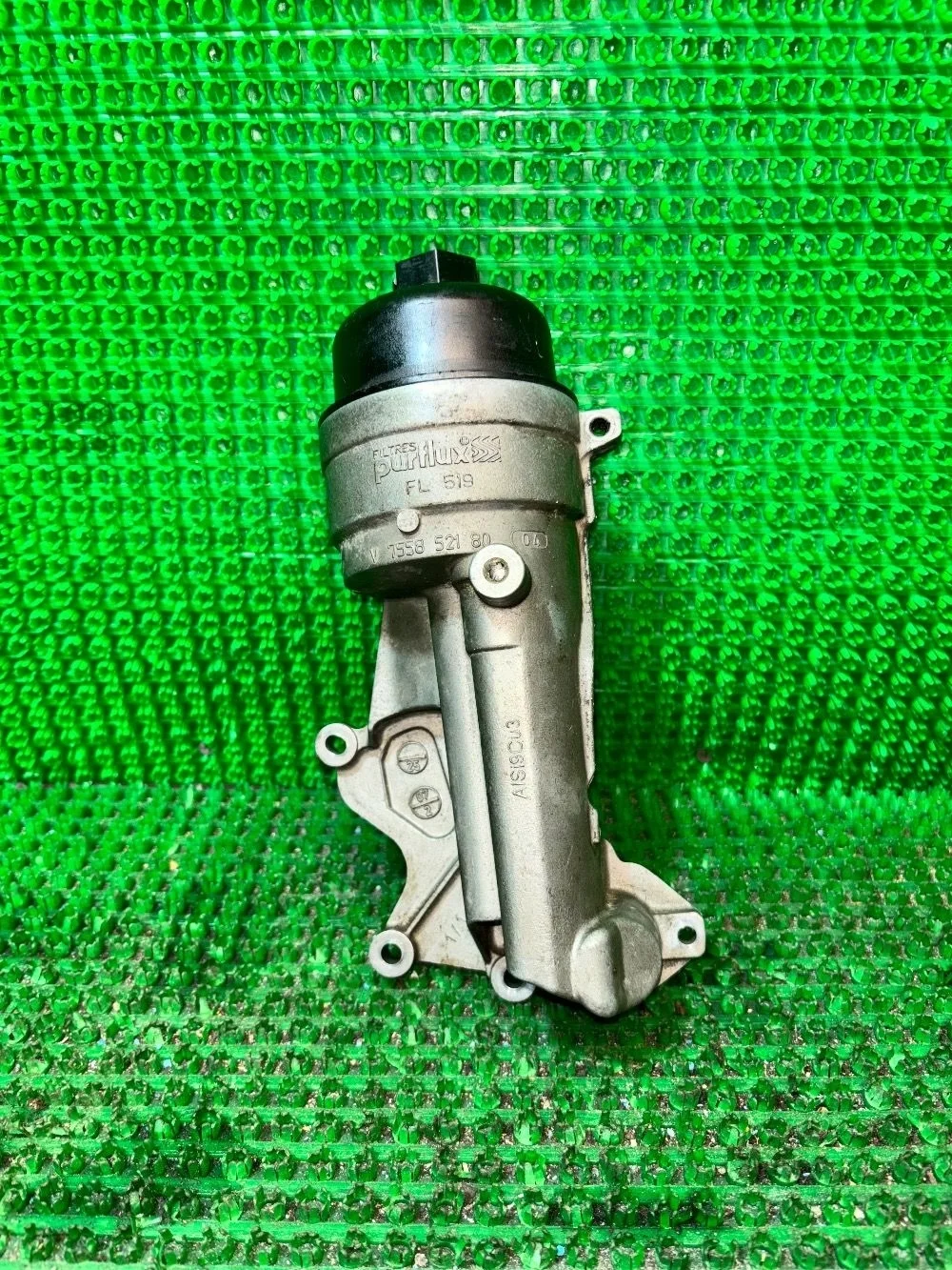 Корпус масляного фильтра EP6 б/у 1103R3 C3 Picasso I (2009—2012) В наличии