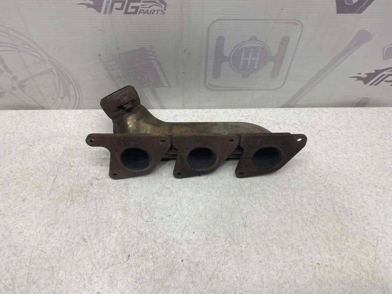 Выпускной коллектор правый Mercedes-benz ML 2005 W164