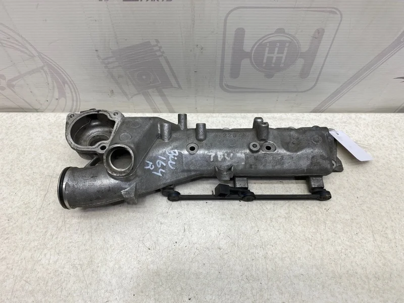 Впускной коллектор правый Mercedes-benz ML 2005 W164