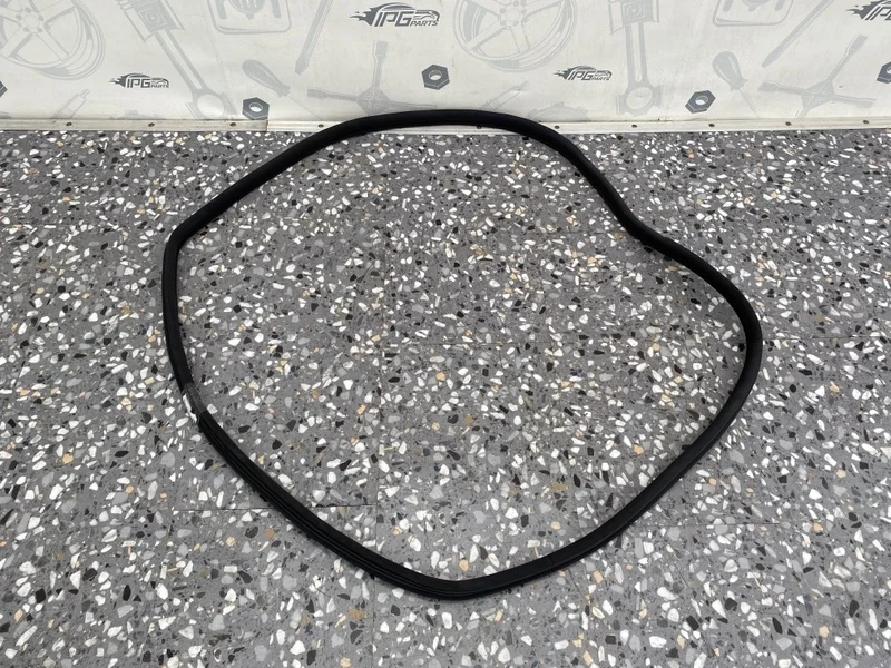 Уплотнитель проема передней двери Mercedes-benz 2003 W203