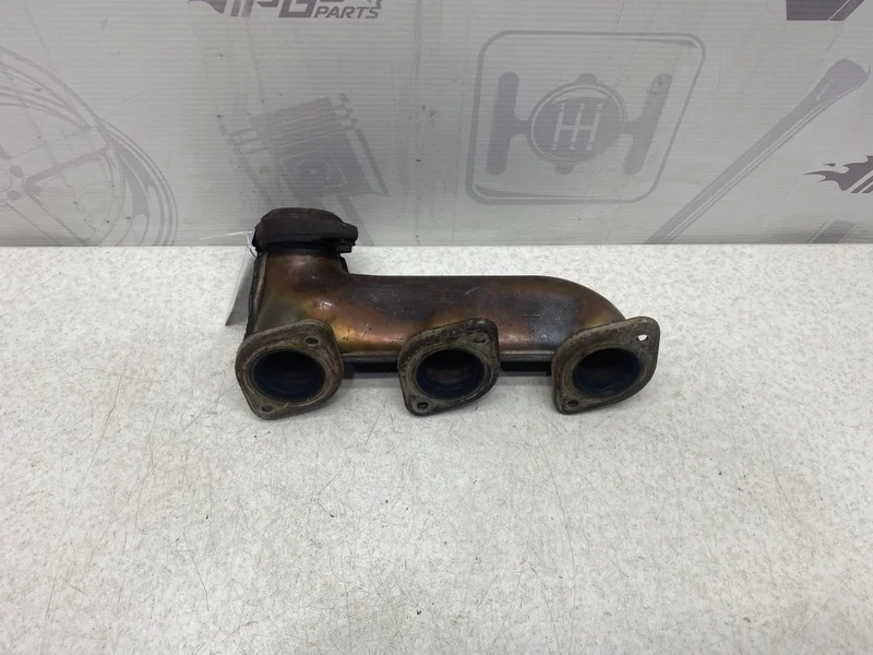 Выпускной коллектор правый Mercedes-benz CLK W209