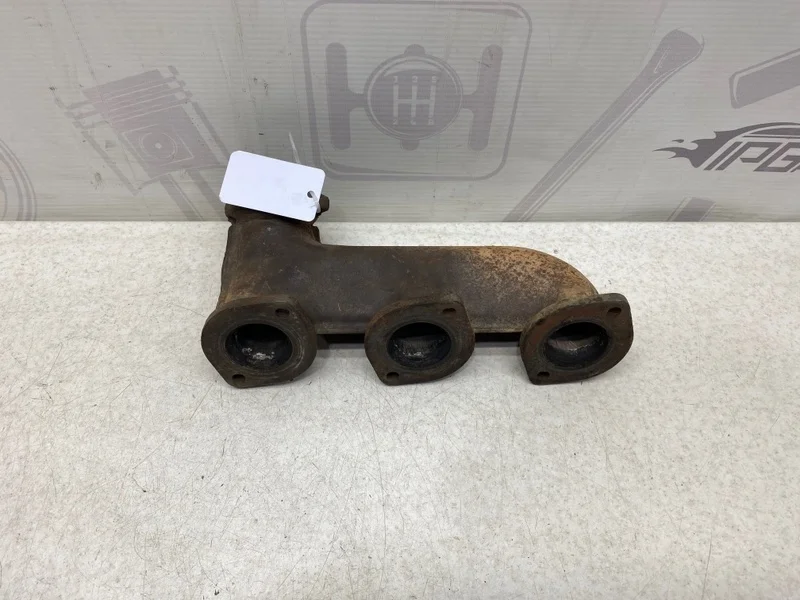 Выпускной коллектор правый Mercedes-benz W203