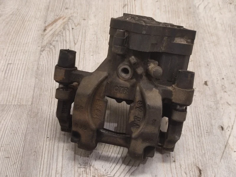 Суппорт VW Arteon -Line 2019 3G8