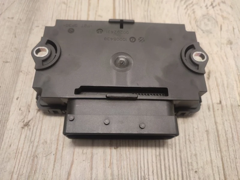 Блок управления парковочным тормозом Porsche Cayenne GTS 2015 958 (92A)